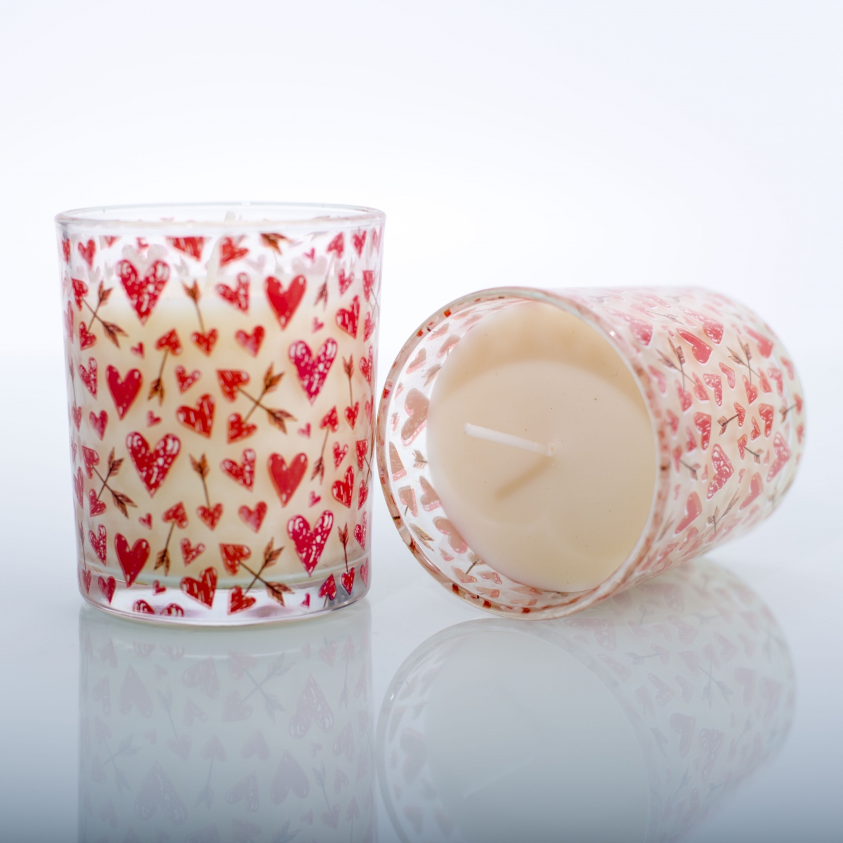 Scented Candles -Heart Decal ,Small Soy Candles ,Valentine Day Candles ,China Factory ,Price-HOWCANDLE-Candles,Scented Candles,Aromatherapy Candles,Soy Candles,Vegan Candles,Jar Candles,Pillar Candles,Candle Gift Sets,Essential Oils,Reed Diffuser,Candle Holder,
