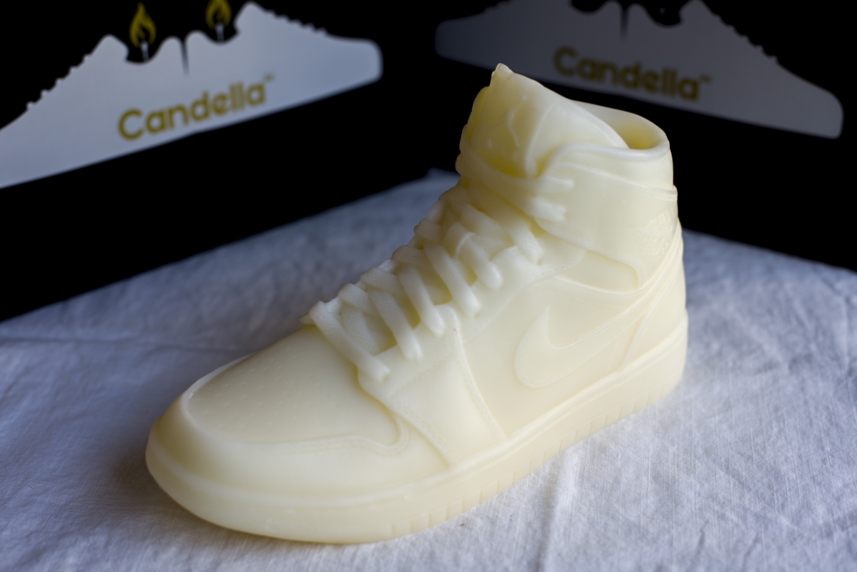 NIKE AIR JORDAN 1 Candles：White Color Soy Wax ,Scented Candles,Shoes Candle,Sneaker Candle,Trainer Candle,Gift Set, 1 to 1 Simulation Sculpture,China Factory ,Price-HOWCANDLE-Candles,Scented Candles,Aromatherapy Candles,Soy Candles,Vegan Candles,Jar Candles,Pillar Candles,Candle Gift Sets,Essential Oils,Reed Diffuser,Candle Holder,