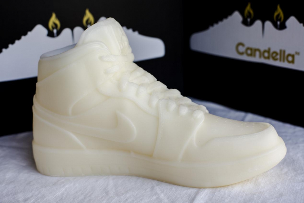 NIKE AIR JORDAN 1 Candles：White Color Soy Wax ,Scented Candles,Shoes Candle,Sneaker Candle,Trainer Candle,Gift Set, 1 to 1 Simulation Sculpture,China Factory ,Price-HOWCANDLE-Candles,Scented Candles,Aromatherapy Candles,Soy Candles,Vegan Candles,Jar Candles,Pillar Candles,Candle Gift Sets,Essential Oils,Reed Diffuser,Candle Holder,