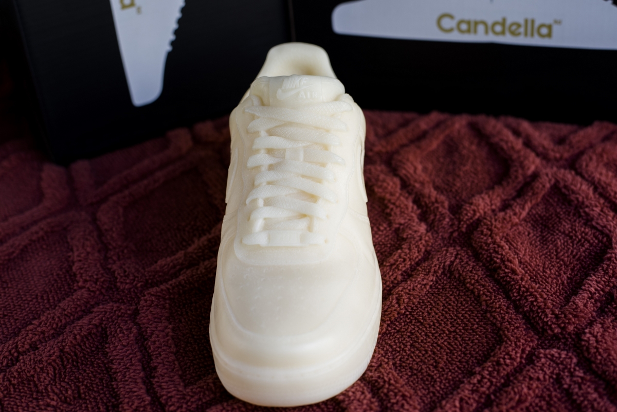 NIKE Air Force 1 Candle：White Soy Wax ,1 to 1 Simulation Sculpture,Scented Candles,Shoes Candle,Sneaker Candle,Trainer Candle,Gift Set,China Factory,Best Price-HOWCANDLE-Candles,Scented Candles,Aromatherapy Candles,Soy Candles,Vegan Candles,Jar Candles,Pillar Candles,Candle Gift Sets,Essential Oils,Reed Diffuser,Candle Holder,