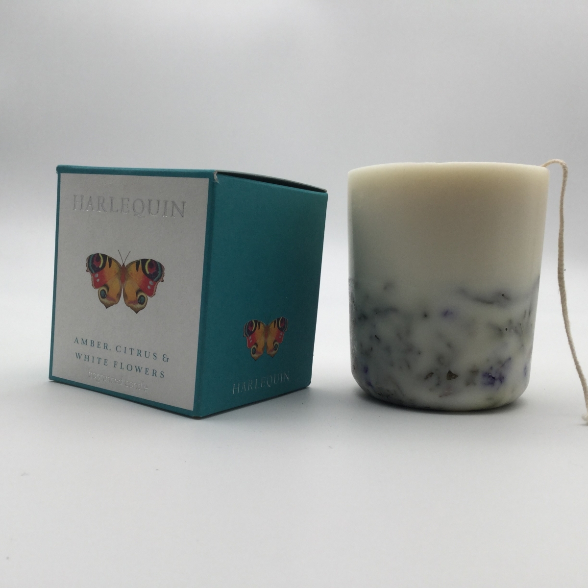 Pillar Candles :Real Lavender ,Died Flowers ,Natural Soy Wax ,Scented Candles ,China Factory ,Wholesale Price-HOWCANDLE-Candles,Scented Candles,Aromatherapy Candles,Soy Candles,Vegan Candles,Jar Candles,Pillar Candles,Candle Gift Sets,Essential Oils,Reed Diffuser,Candle Holder,