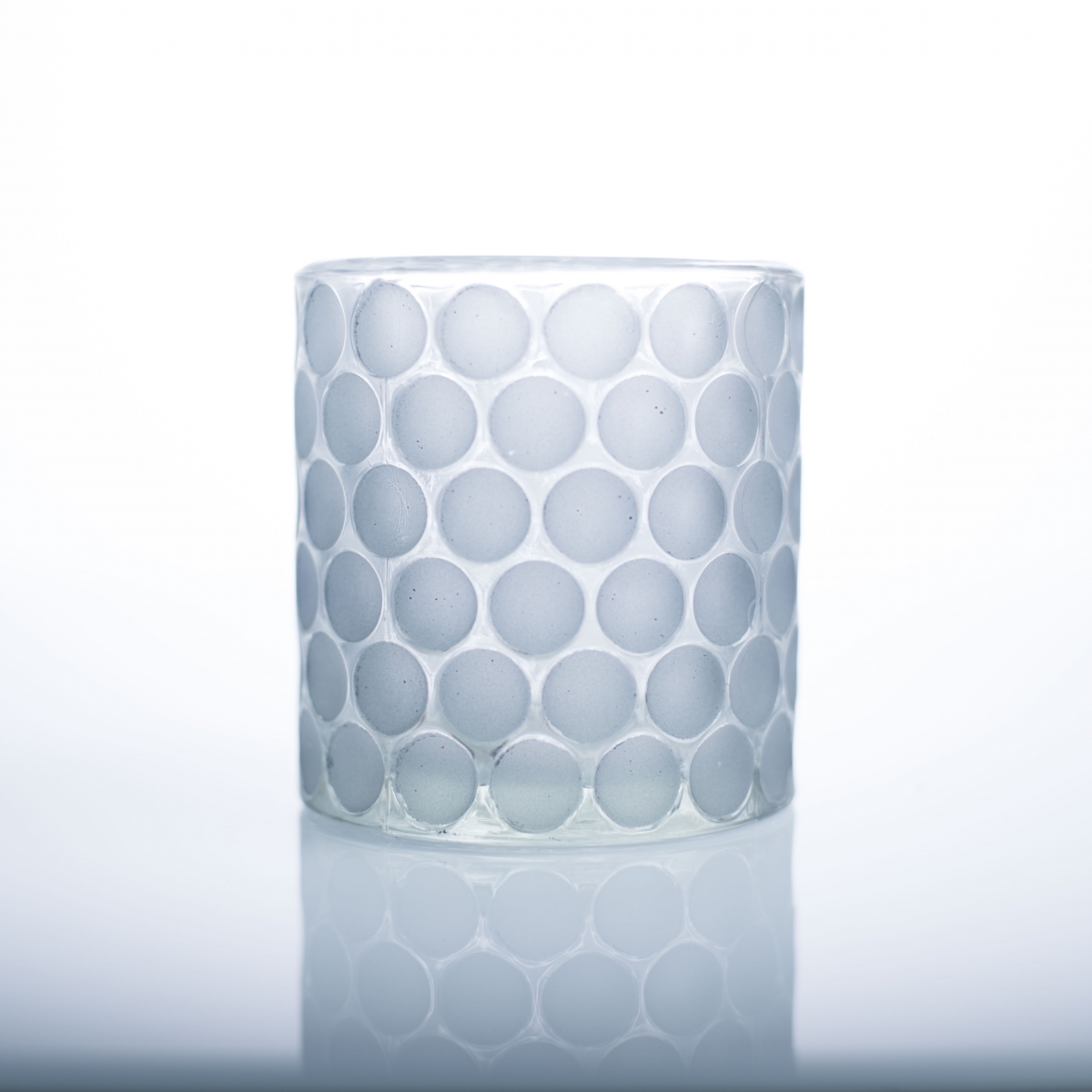 Candle Holder : Blue Glass Jar ,Polish ,Honeycomb Embossing ,Home Decoration ,China Factory ,Wholesale Price-HOWCANDLE-Candles,Scented Candles,Aromatherapy Candles,Soy Candles,Vegan Candles,Jar Candles,Pillar Candles,Candle Gift Sets,Essential Oils,Reed Diffuser,Candle Holder,