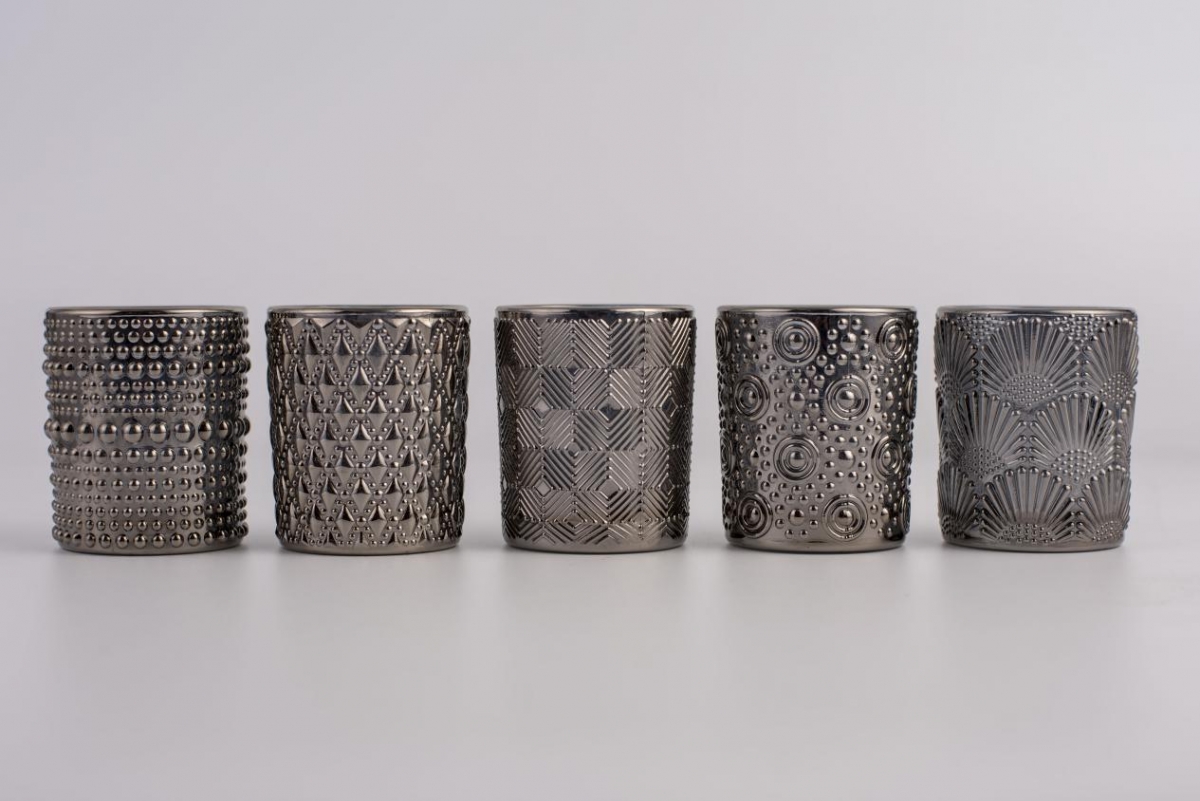Candle Holder :Bulk Sale ,Smoke Grey ,Carved Diamond Lattice ,Glass Jar ,Candlestick ,China Factory , Best Price-HOWCANDLE-Candles,Scented Candles,Aromatherapy Candles,Soy Candles,Vegan Candles,Jar Candles,Pillar Candles,Candle Gift Sets,Essential Oils,Reed Diffuser,Candle Holder,