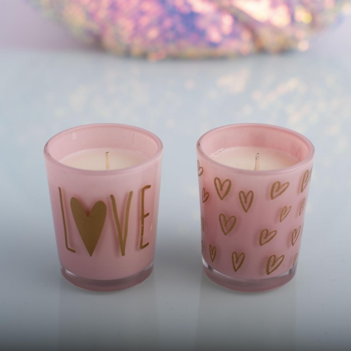 Valentine Candles : Pink Heart Glass , Romantic Ambience ,China Factory , Wholesale Price-HOWCANDLE-Candles,Scented Candles,Aromatherapy Candles,Soy Candles,Vegan Candles,Jar Candles,Pillar Candles,Candle Gift Sets,Essential Oils,Reed Diffuser,Candle Holder,