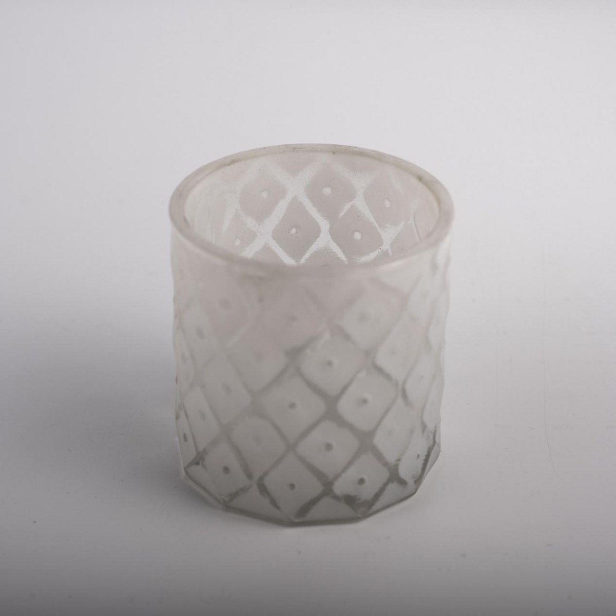 Candle Holder ：Ceramic White  , Diamond Lattice , Polished Glass Jar  , Home Sweet Home , China Factory Price-HOWCANDLE-Candles,Scented Candles,Aromatherapy Candles,Soy Candles,Vegan Candles,Jar Candles,Pillar Candles,Candle Gift Sets,Essential Oils,Reed Diffuser,Candle Holder,
