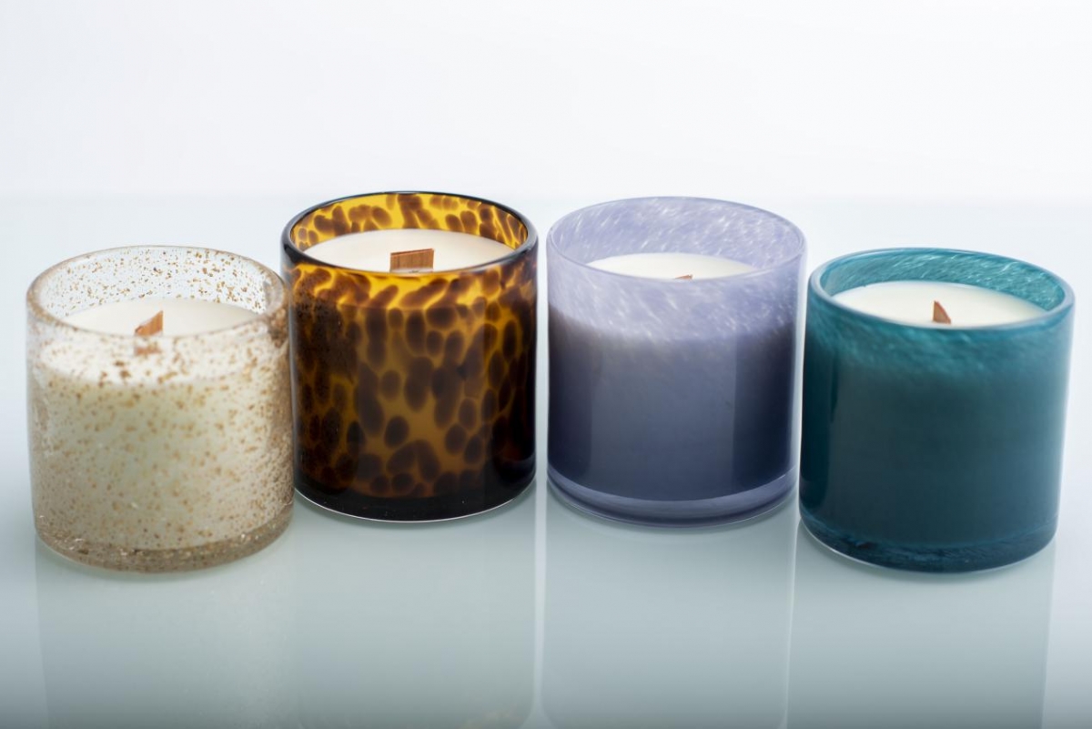 Luxury Scented Candles ：Chanel Bleu De Chane ,Beeswax Candles ,Galaxy Glass Candle Jar ,Wooden Wick Candles ,China Factory , Price-HOWCANDLE-Candles,Scented Candles,Aromatherapy Candles,Soy Candles,Vegan Candles,Jar Candles,Pillar Candles,Candle Gift Sets,Essential Oils,Reed Diffuser,Candle Holder,