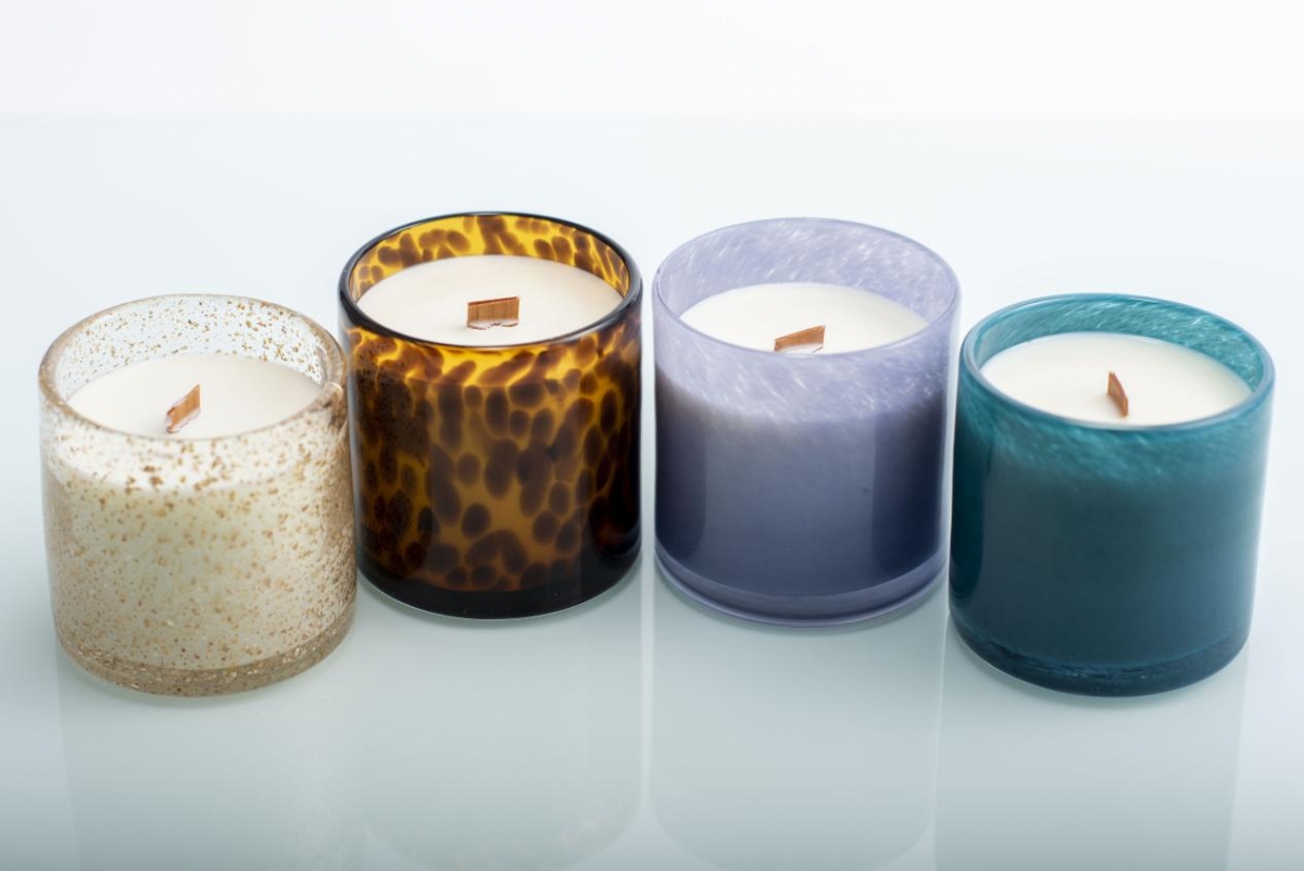 Luxury Gypsophila Glass Jar Candles ：Creed Silver Mountain Water ,Beeswax Scented Candles ,Wooden Wick Candles ,China Factory , Price-HOWCANDLE-Candles,Scented Candles,Aromatherapy Candles,Soy Candles,Vegan Candles,Jar Candles,Pillar Candles,Candle Gift Sets,Essential Oils,Reed Diffuser,Candle Holder,